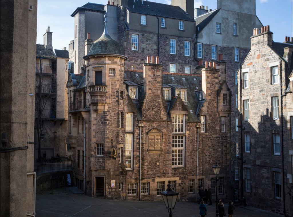 writers' museum edinburgh