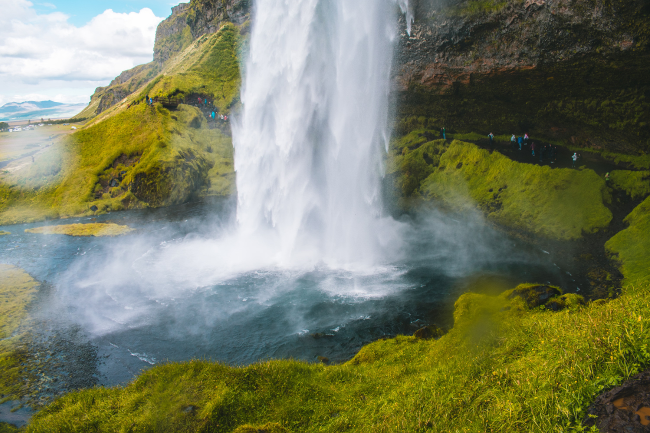 Best Places to Visit in Iceland: A Complete 7 Days in Iceland Itinerary