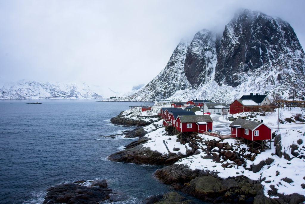 Do US Citizens Need a Visa for Norway? Travel Advisory