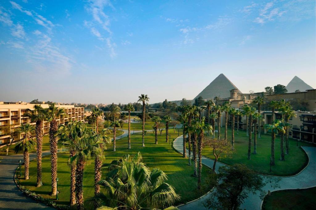 marriott mena house giza